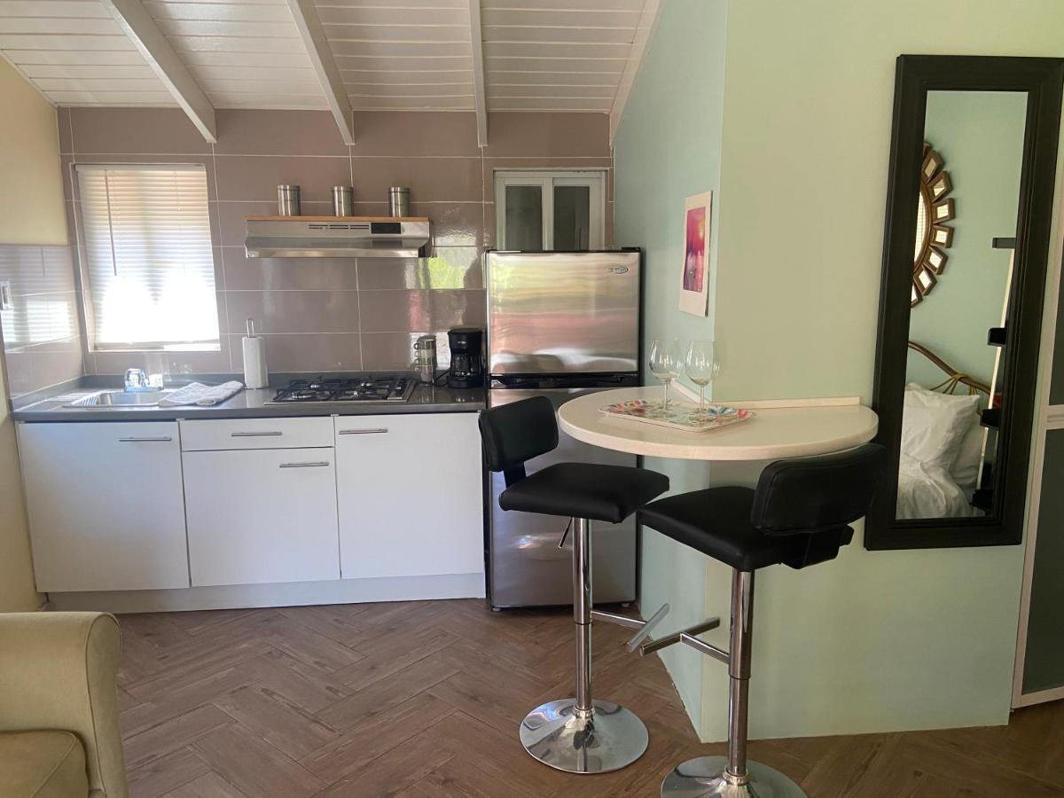 Cozy Studio With Private Spa Oranjestad Exteriér fotografie