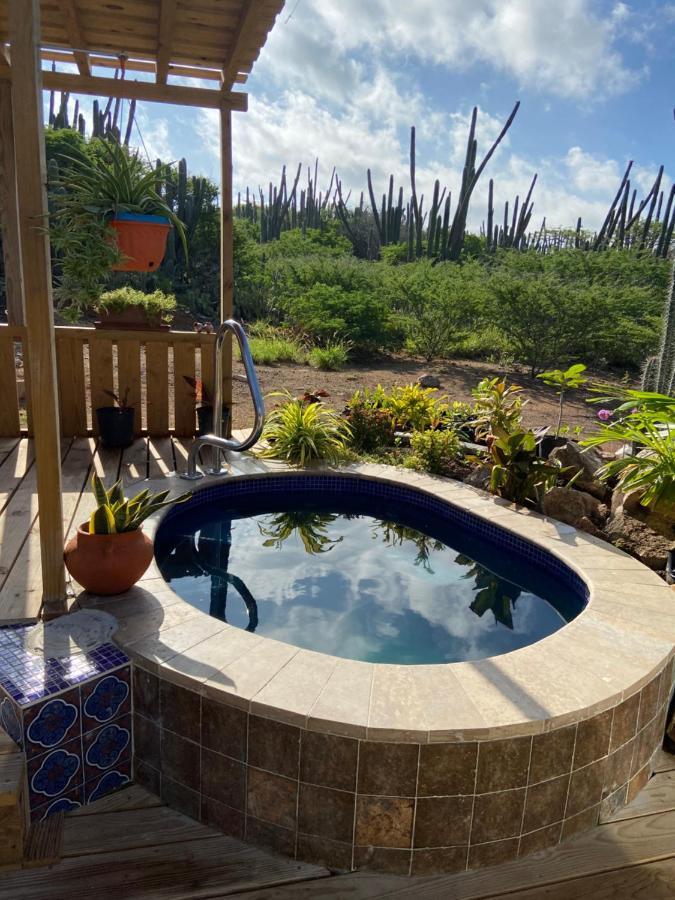 Cozy Studio With Private Spa Oranjestad Exteriér fotografie