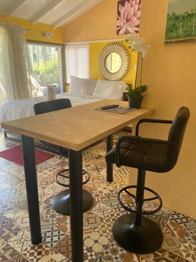Cozy Studio With Private Spa Oranjestad Exteriér fotografie